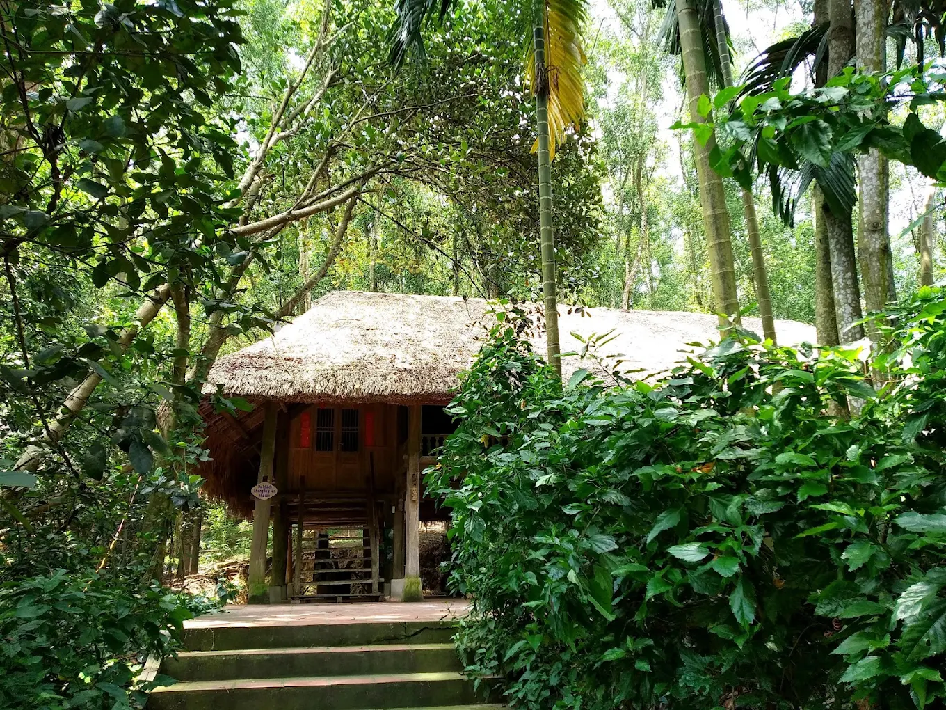2-Day Thai Hai Eco-Village Cycling Tour